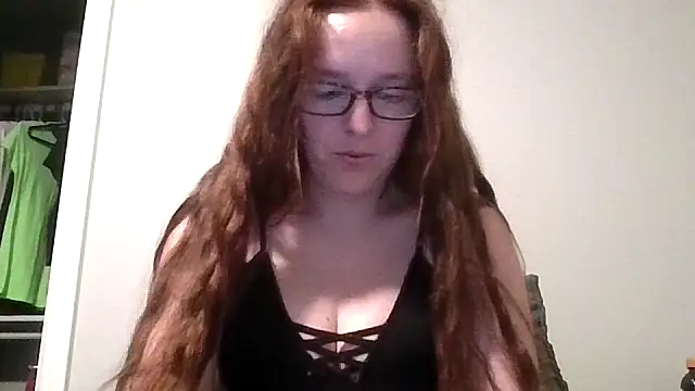 redremmi online show from March 4, 11:33 pm