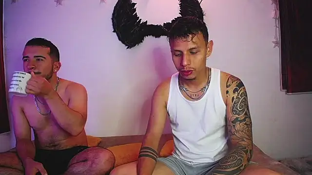 Noha and Iam online show from April 22, 12:24 pm