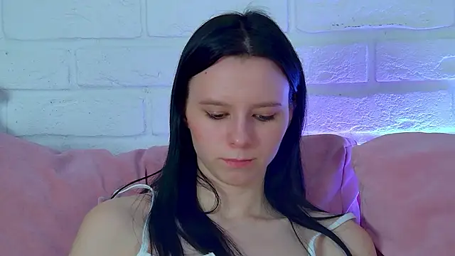 ArinaKubrick online show from March 8, 2:04 am