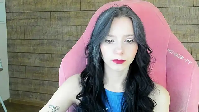 ArinaKubrick online show from April 24, 4:21 pm