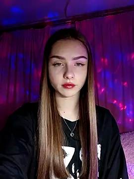 BitterPeach online show from December 22, 5:49 pm