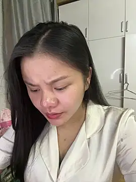 leo-kitty online show from April 6, 2:51 pm