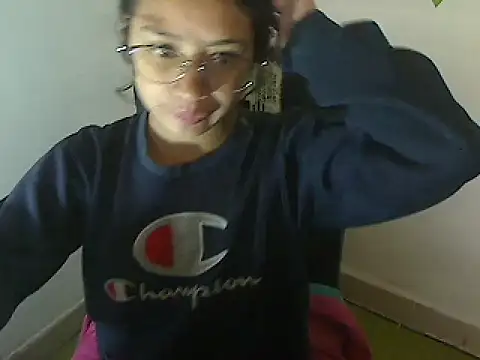 moodsailor online show from January 6, 5:38 pm