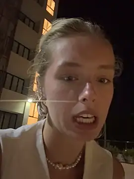 SunnyShiney online show from March 24, 3:17 pm