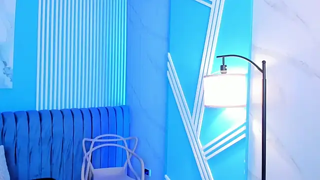 dahianeconnor online show from April 21, 11:39 am