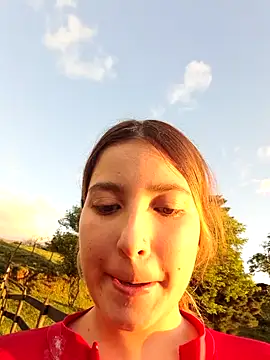 Jas dexire online show from January 16, 10:50 pm