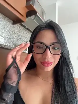 ValeriaTorress  online show from April 28, 7:51 pm