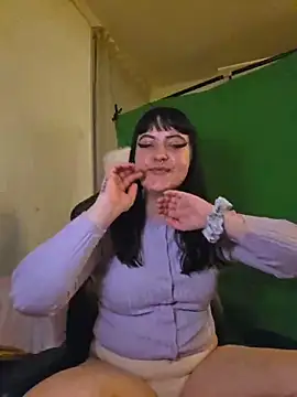 Virtualmermaidofficial online show from April 4, 10:19 pm