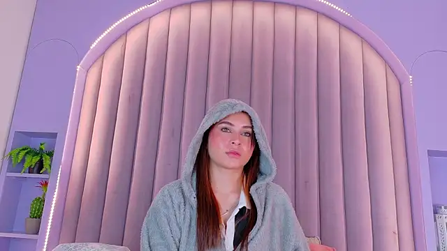 Miia Anderson online show from April 17, 12:29 pm