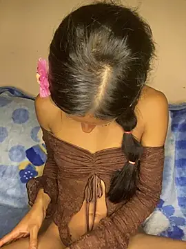 FOXXX BABY online show from March 12, 8:28 am