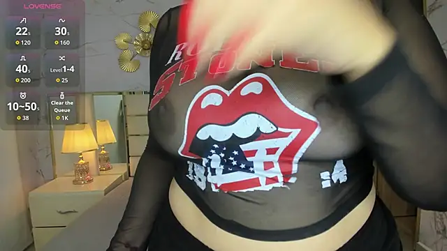 beautifulgirl4u  online show from April 20, 11:41 pm