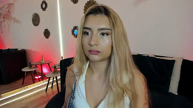 Morgan Lux online show from January 11, 1:38 pm