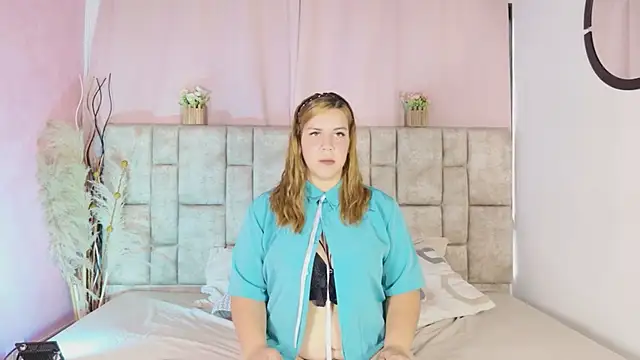 NanyMatrioska online show from April 19, 8:22 pm