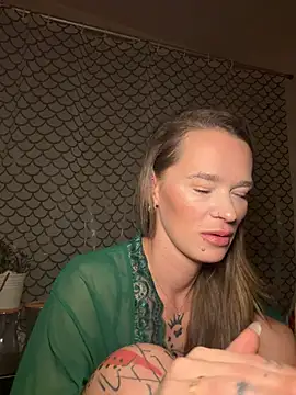 vinique99 online show from March 11, 8:33 pm