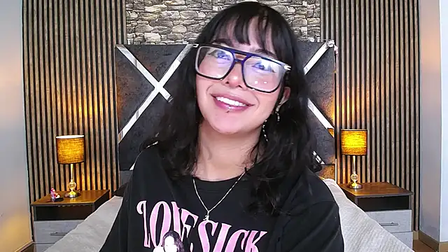 Amy channel online show from April 27, 12:57 pm