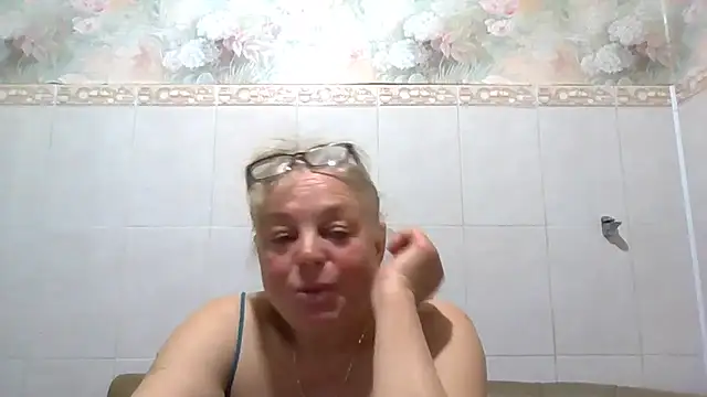 LinaLight88 online show from April 26, 9:34 pm