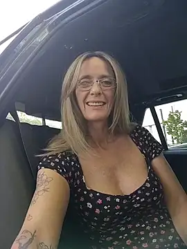 Sacha Scorp online show from April 22, 3:42 pm