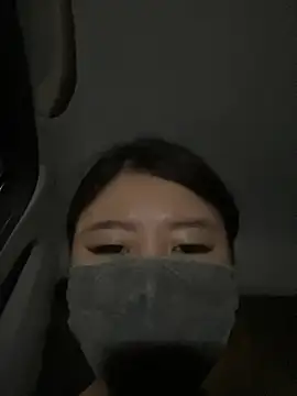 Sarah2127 online show from June 18, 4:23 pm