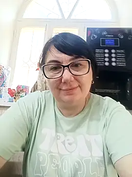 MariSwan222 online show from June 5, 7:25 am