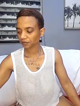 JANIELEE8x online show from December 21, 8:24 pm