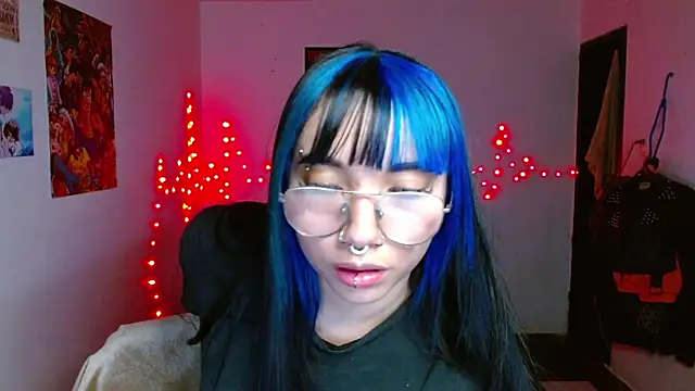  Veronicaa  online show from April 18, 4:59 am