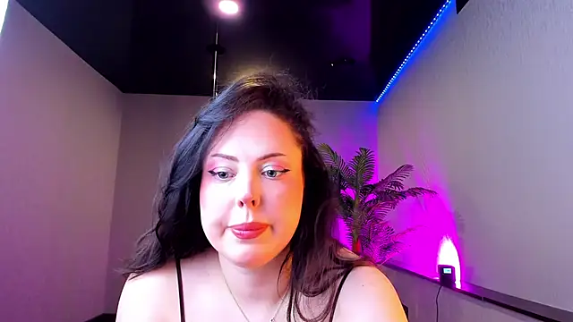 AlbaLimory online show from April 23, 1:13 pm