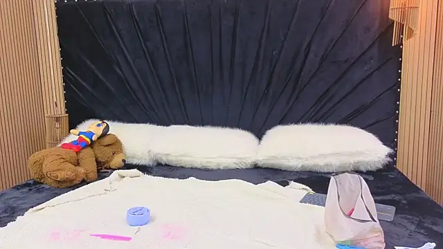 Megan-Horney- online show from April 27, 1:52 pm