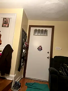 prettichocolate online show from December 16, 3:56 am