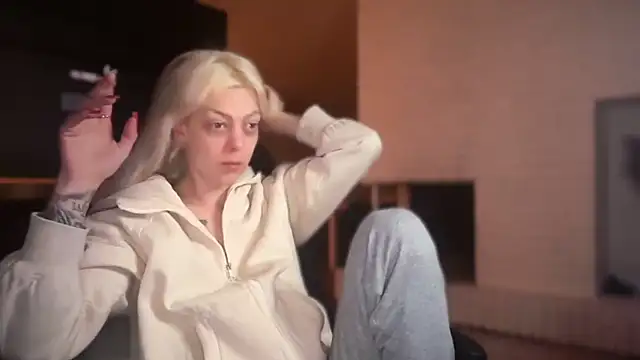 Melina Diamond online show from January 13, 4:29 am