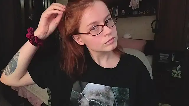 wow reb22 online show from April 21, 3:30 pm