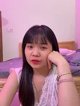    KARA    online show from April 9, 6:19 am