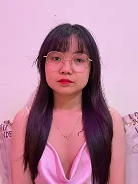    KARA    online show from April 26, 2:09 am