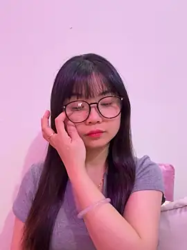    KARA    online show from April 23, 4:20 am