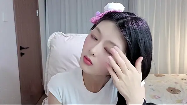 Koikoi    online show from February 5, 3:20 am