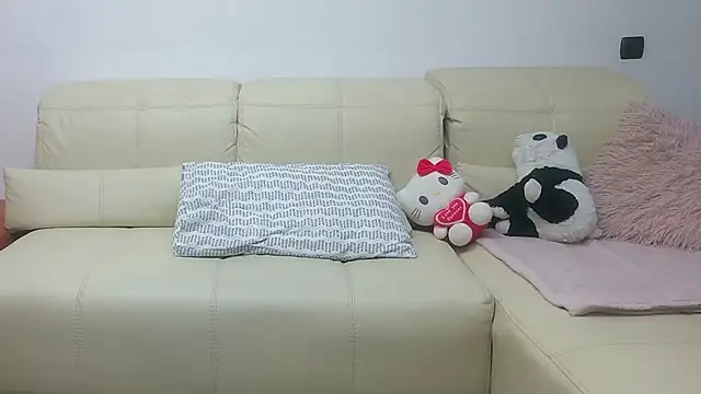 JesaRay online show from February 4, 12:30 pm