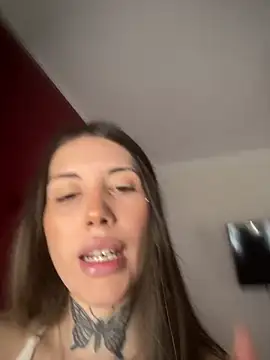 saphirafox online show from March 11, 1:36 pm