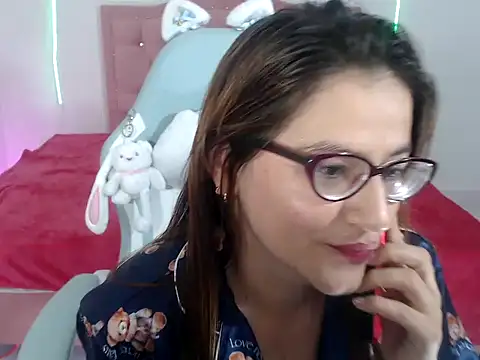 NathyVega online show from January 8, 2:04 am