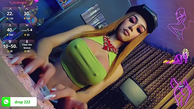 CelinaWintour online show from April 25, 12:19 pm