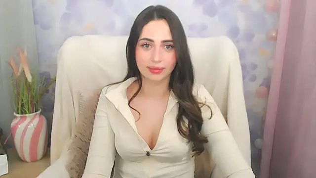 LarissaSweet21 online show from April 26, 7:33 pm