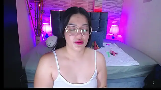 Valeri hot22 online show from May 9, 8:44 pm