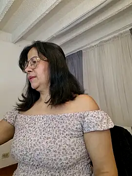 christy ant online show from April 25, 6:38 pm