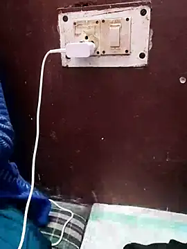 farana bhat online show from January 7, 4:49 am