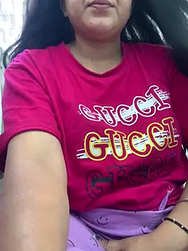 missmisha01 online show from April 23, 10:34 am