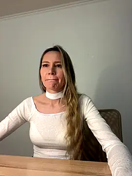 1Moonlight1 online show from January 8, 6:56 pm