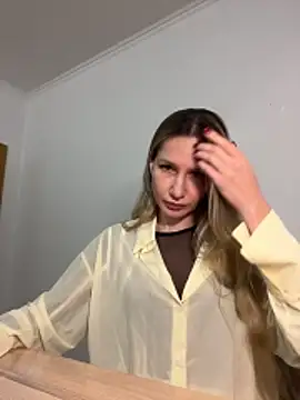 1Moonlight1 online show from February 13, 8:54 pm