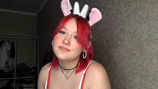 BigHeartMia online show from December 21, 3:16 pm