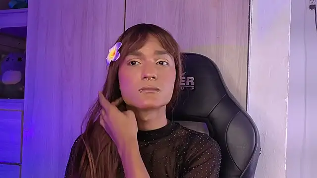 tiffanyy 777 online show from April 22, 3:14 am