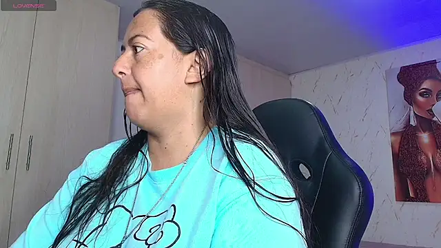 evelyn harpeery online show from April 23, 11:06 am