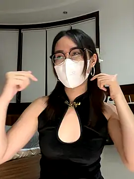 T-Nana online show from December 18, 4:34 pm