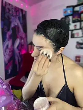 Sky Girl LS online show from April 23, 11:18 pm